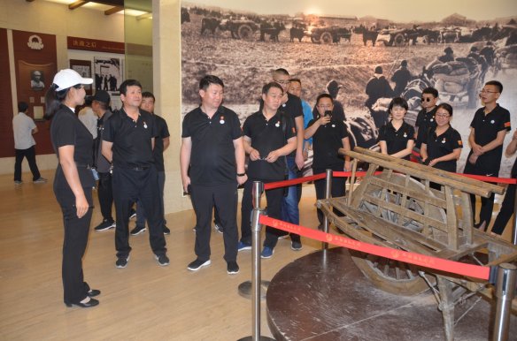 ��˾�M���_չ���}�h��